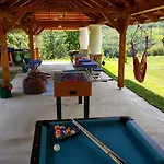 Palos 4*