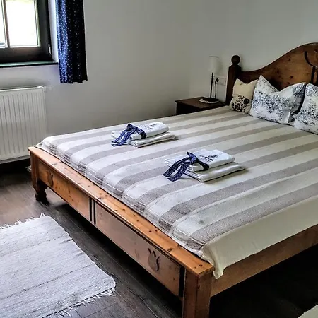 Palos Bed & Breakfast 3*