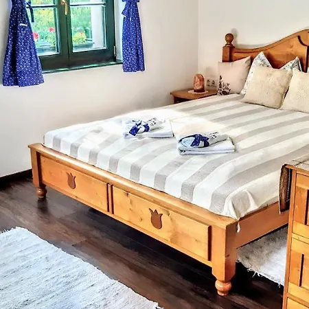 Bed & Breakfast Palos Zalacsany