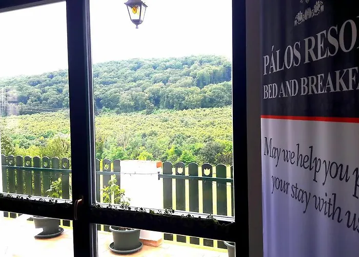 Bed & Breakfast Palos 4*